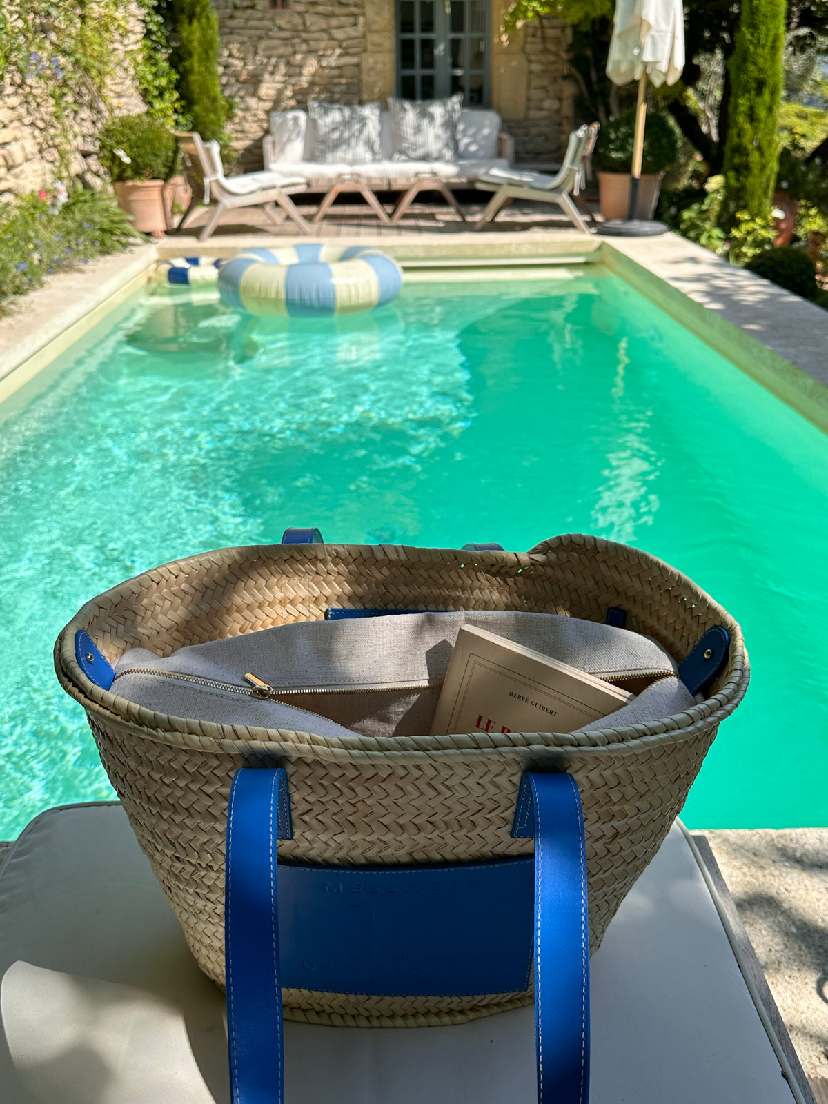 MAISON MESSAGER x MESSAGER de VORDENSE - Gordes Straw &amp; Leather Tote / Market / Beach Bag - Blue Azure Leather