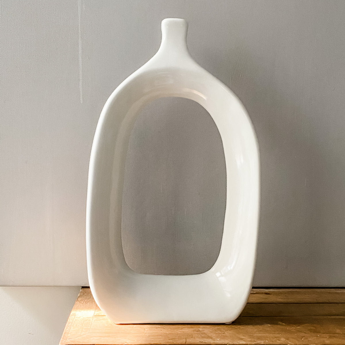 Torre &amp; Tagus Open Vase - Wide and Tall